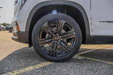 2027 GMC Acadia Elevation - Photo 13
