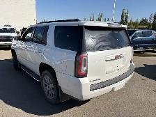 2017 GMC Yukon SLT 5.3L | Rear Media - Photo 4