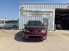 2017 Chrysler Pacifica Limited 7 Passenger | Command Start | Pow - Photo 2