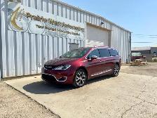 2017 Chrysler Pacifica Limited 7 Passenger | Command Start | Pow - Photo 9