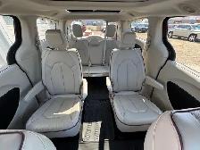 2017 Chrysler Pacifica Limited 7 Passenger | Command Start | Pow - Photo 19