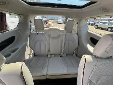 2017 Chrysler Pacifica Limited 7 Passenger | Command Start | Pow - Photo 23