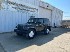 2016 Jeep Wrangler Sahara 4WD | Power Lock | Heated Seats - Photo 8