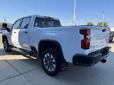 2024 Chevrolet Silverado 2500HD Custom - Photo 5