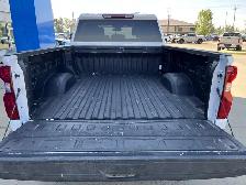 2024 Chevrolet Silverado 2500HD Custom - Photo 30
