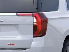 2026 GMC Yukon Denali - Photo 13