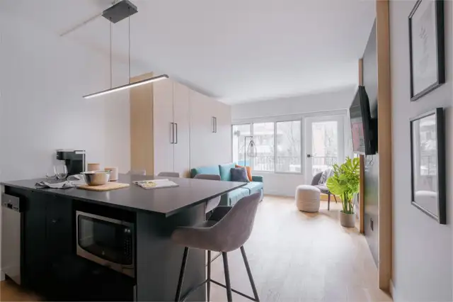 Loft studio entièrement meublé à louer Saint-Jean-Baptiste juill