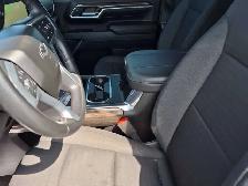 2024 Chevrolet Silverado 2500 LT MIDNIGHT|DIESEL|Z71|HTD SEATS/W - Photo 5