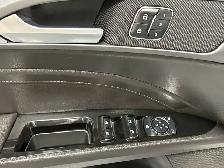 2013 Ford Fusion 4dr Sdn Hybrid Titanium FWD - Photo 18