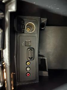 2013 Ford Fusion 4dr Sdn Hybrid Titanium FWD - Photo 30