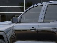 2026 GMC Canyon AT4 - Photo 12