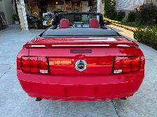 2006 Ford Mustang GT Convertible - Photo 3