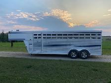 Stock trailer - Photo 2