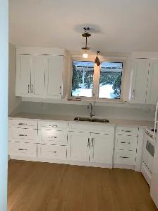 Lovely 2 Bedroom Apartment… Waiting for You to Make it Home! - Photo 2