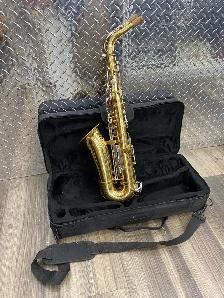 Vito Alto Saxophone
