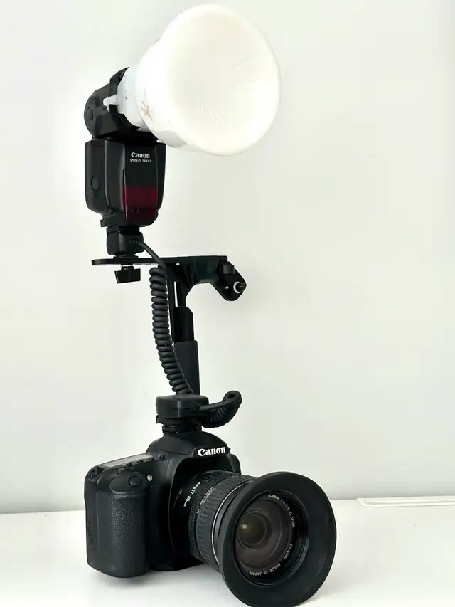 Canon EOS 30 D digital camera and many accessories