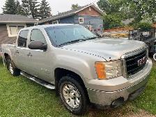 Cars and trucks - Photo 2