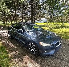 2019 Volvo S60 - Photo 4