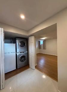 Bachelor basement for rent - Photo 4