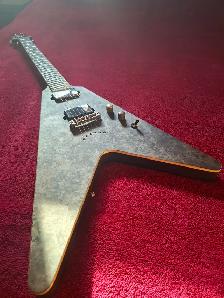 Schecter V-1 Juan of the Dead signature model - Photo 2