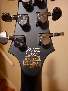Schecter V-1 Juan of the Dead signature model - Photo 5