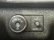 2016 GMC ACADIA SLT - LEATHER SEATS - NAVIGATION - 3RD ROW SEATS - Photo 16