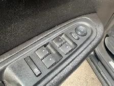 2016 GMC ACADIA SLT - LEATHER SEATS - NAVIGATION - 3RD ROW SEATS - Photo 19