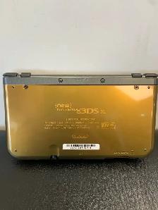 New Nintendo 3DS XL Hyrule Edition - Photo 2