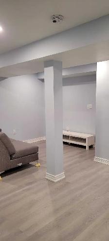 Private Basement with seperate entrance - Photo 3