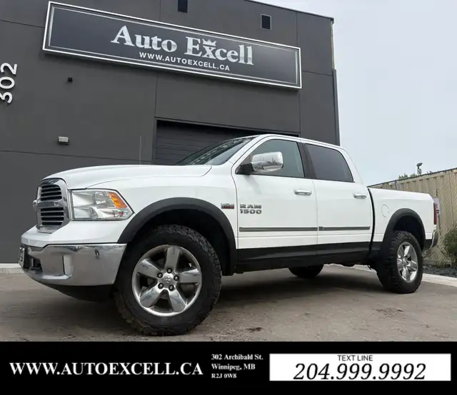 2015 RAM 1500 BIG HORN - NAV - RUNNING BOARDS - BACK-UP CAM
