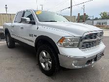 2015 RAM 1500 BIG HORN - NAV - RUNNING BOARDS - BACK-UP CAM - Photo 7