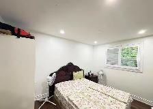 3 Bedroom House for Lease Near Highway 410 & Queen St (E) - Photo 3