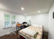 3 Bedroom House for Lease Near Highway 410 & Queen St (E) - Photo 4