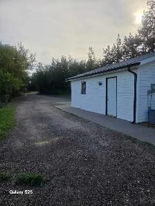 Acreage for sale! 2 Bed, 1 Bath - 25 mins to Sherwood Park - Photo 3