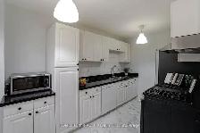 3 bedroom House For Rent  Near Queen St (E) & Dixie rd - Photo 2