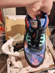 NIKE AIR MAX 90 SUPERNOVA SHOES LIKE NEW SIZE 13