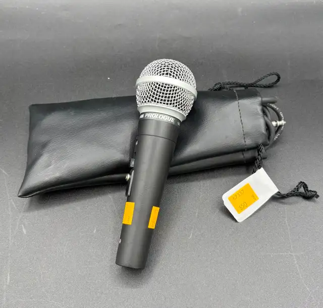 Shure Prologue 14L Microphone with Bag & Cable