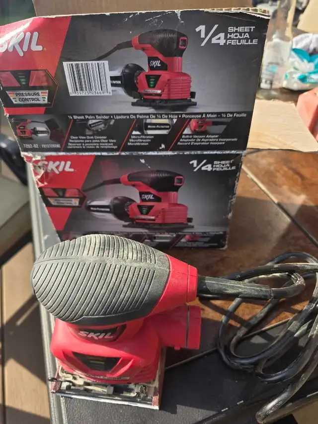 almost new palm sander