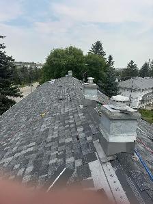 Roofing Crew