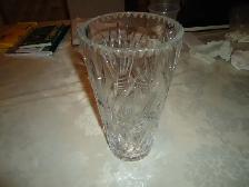 CRYSTAL VASE WITH CRYSTAL ROCKS - Photo 2
