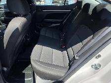2019 Hyundai Elantra - Photo 12