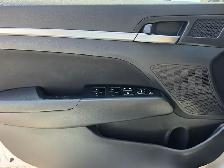 2019 Hyundai Elantra - Photo 20