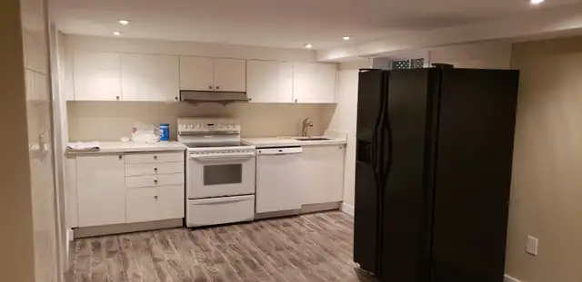 2 bedrooms Basement Apartment for rent - Burlington