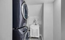 Rooms available to rent near Sheridan college - Photo 4