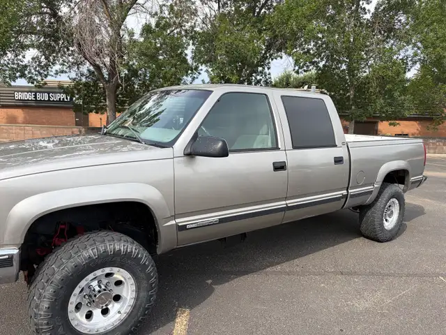 2000 2500 GMC Truck