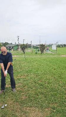 Beginner Golf Lesson - Photo 4