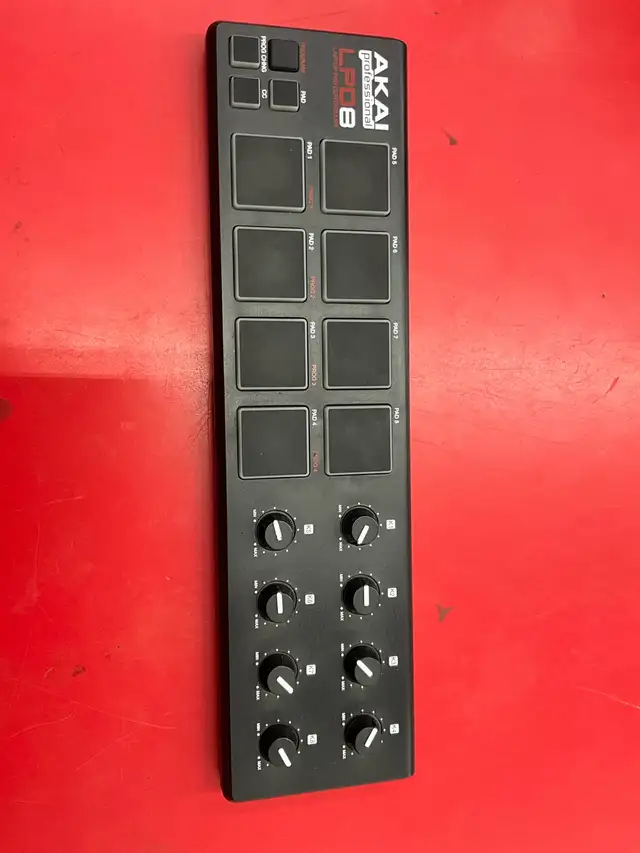 Akai Professionnel LPD8