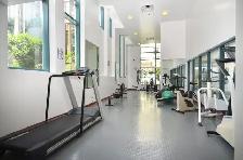 Coal Harbour Student-Friendly Room | Furnished   Weekly Cleaning - Photo 4