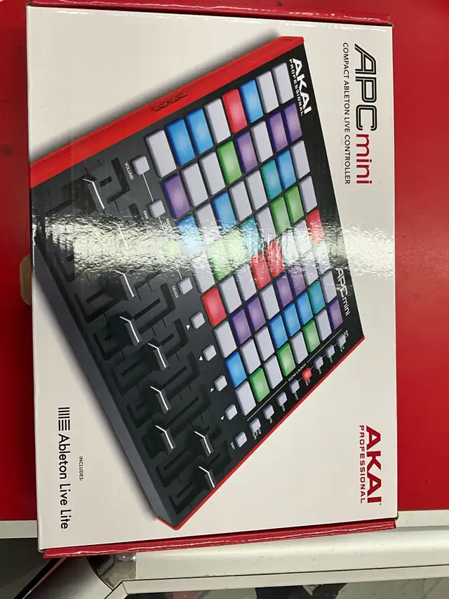 Akai professionnel APC Mini MK2