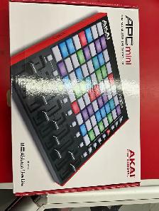 Akai professionnel APC Mini MK2